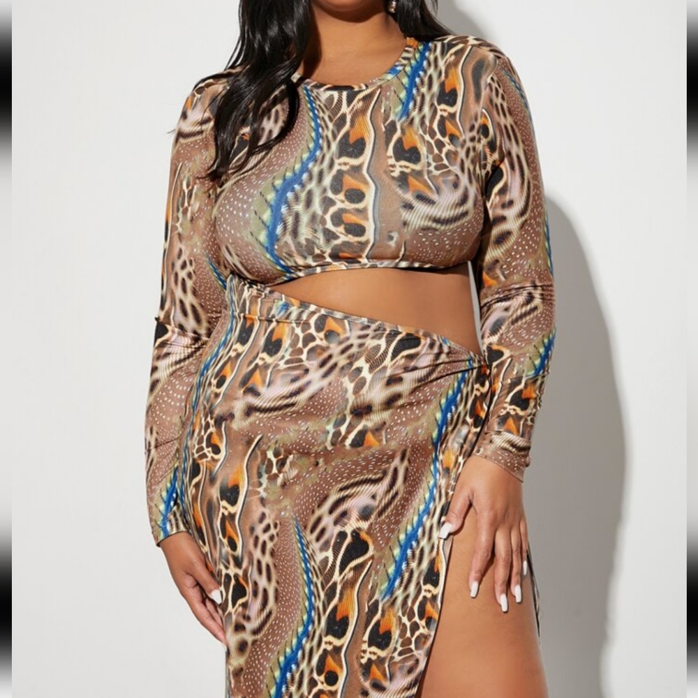 Cut out print dress